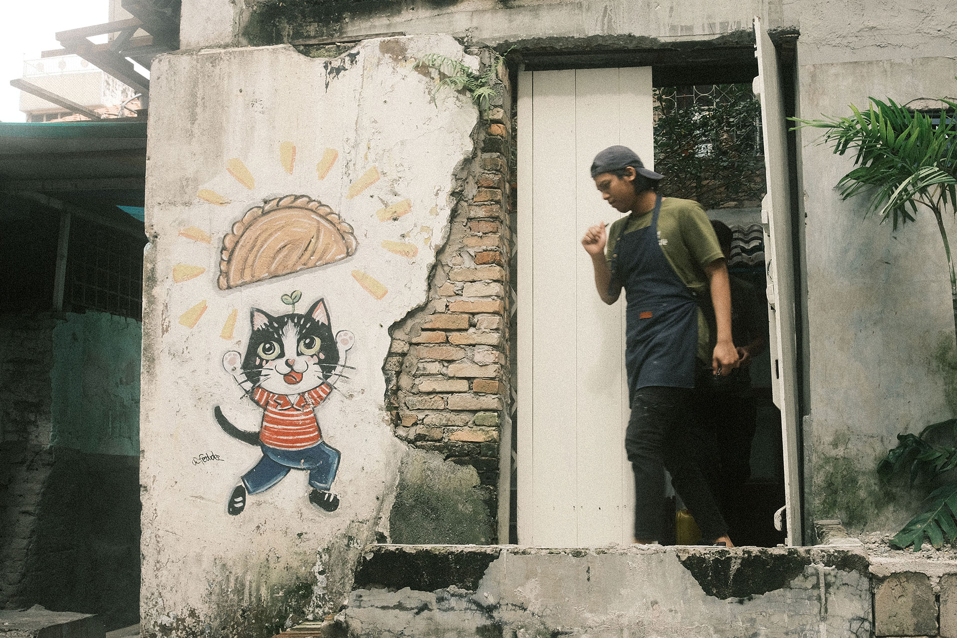 Street Photography Moments Malaysia - Ivan Yolo