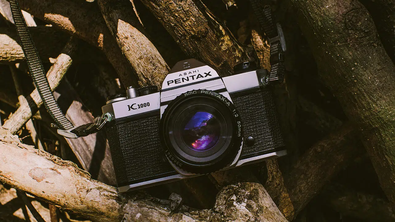 pentax k1000 film camera